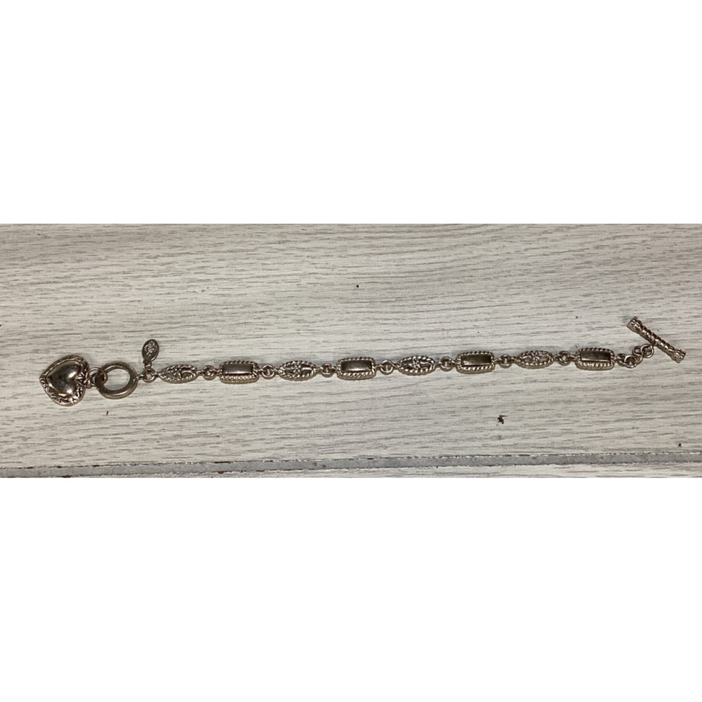 Silvertone‎ Bracelet Textured Heart Pendant